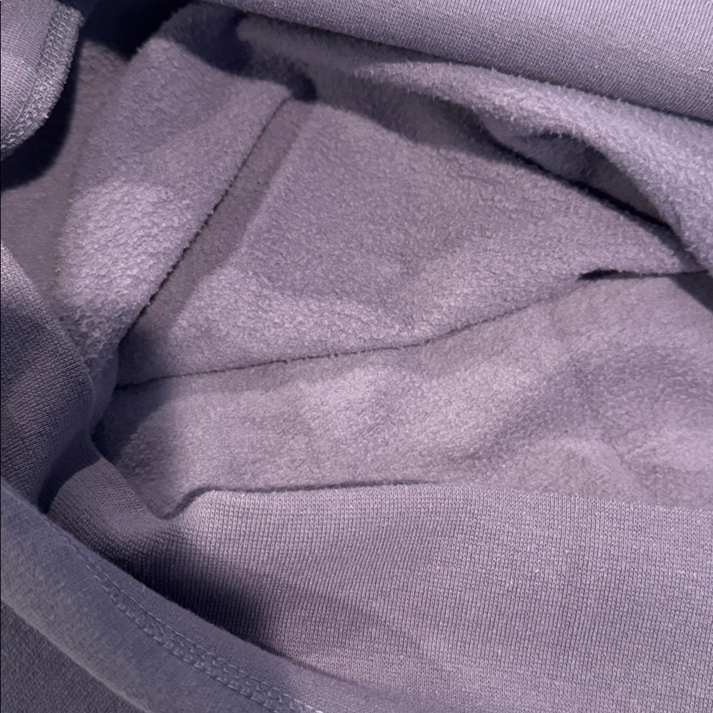 The North Face Lavender Crewneck Sweatshirt women’s medium purple sweatshirt M - Picture 7 of 7